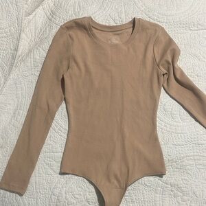 Nuuds Ribbed Tan Top